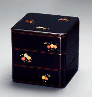 年始お祝いの食卓を格上げする【越前漆器 粂治郎】のおすすめ5選 bentobako3105 3 1 300x317 - 年始お祝いの食卓を格上げする【越前漆器 粂治郎】のおすすめ5選