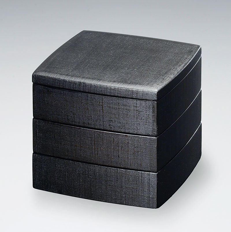 bentobako3106 7 - 越前塗　能登上布　黒　胴張三段重（18.2×18.2×高さ16.9cm）【お正月】